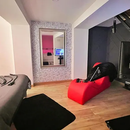 Daire Dark Perpignan Aux 50 Nuances Jacuzzi Prive *